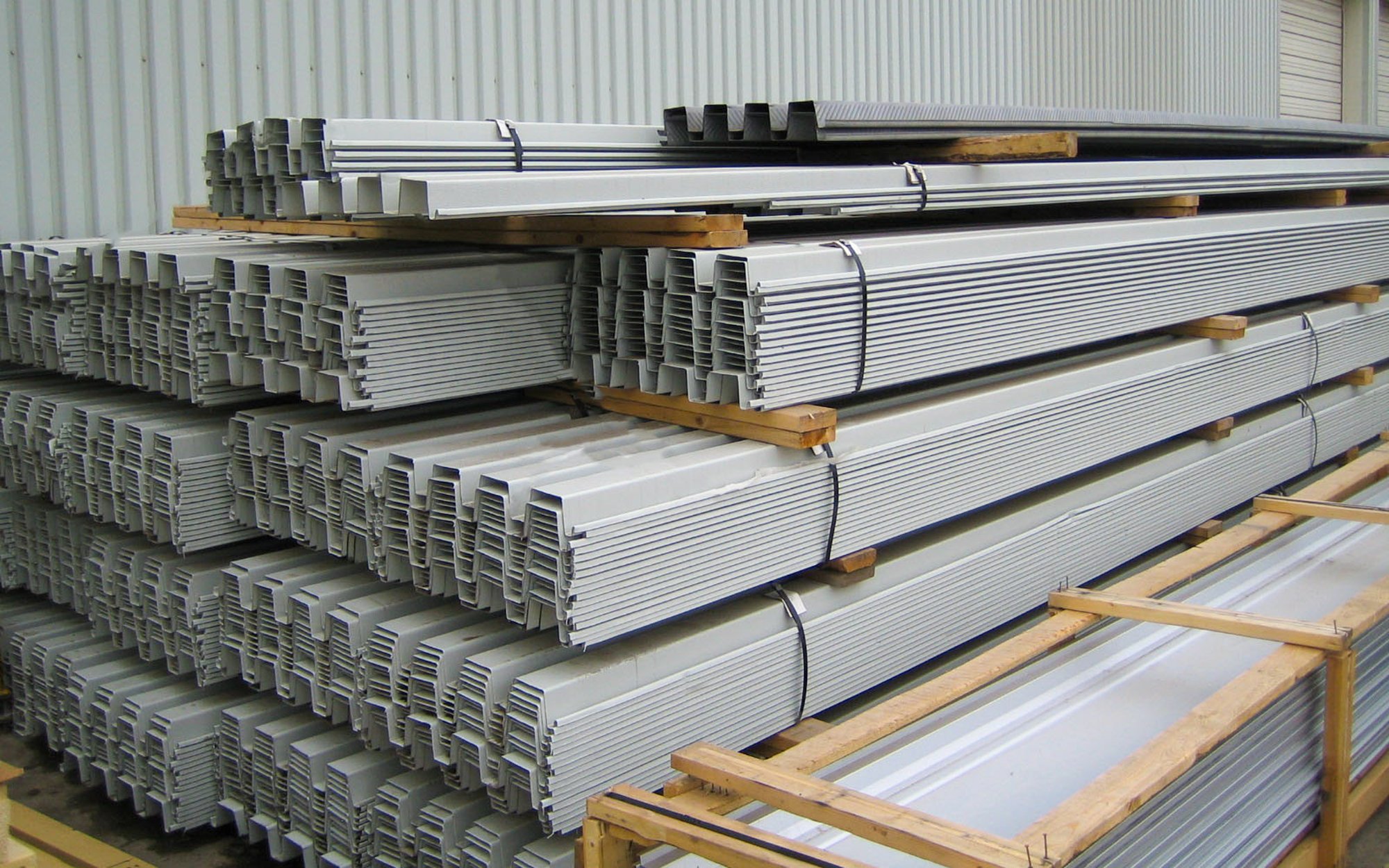 M2410-02022012_Stacked Parts -IMG_6437_r1